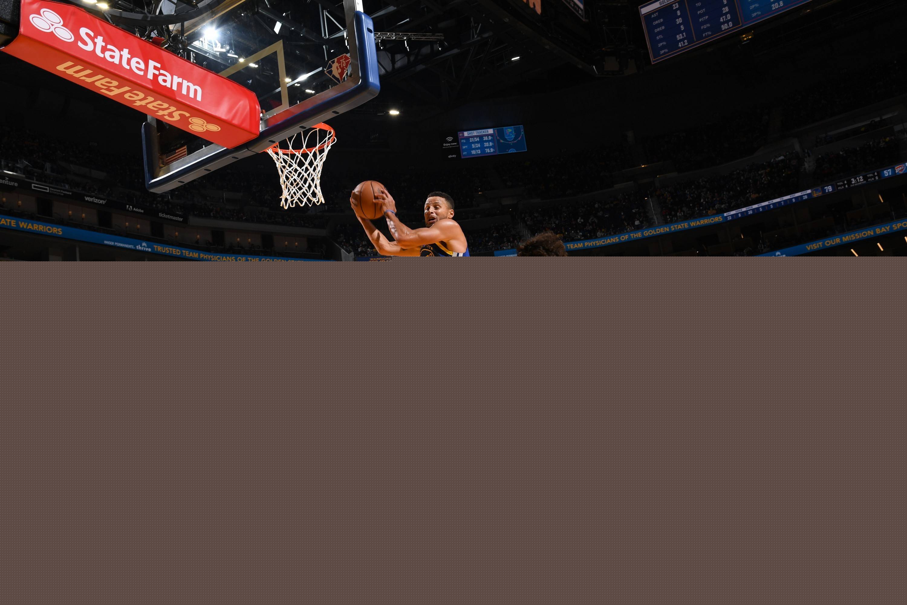 曼联2-2埃弗顿，B费点射+助攻，芒特破门，海文自摆乌龙（曼联2-2战平埃弗顿：B费点球+助攻，芒特建功，海文乌龙送礼）