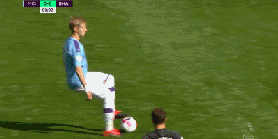 替补球员凯恩梅开三度 拜仁5‑0血洗斯图加特