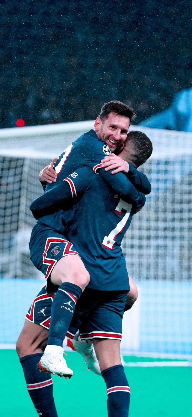 球报：尤文和曼市双雄有意尤尔曼德，后者被葡体定价约6000万欧（球报：尤文与曼城、曼联看上尤尔曼德，葡体标价约6000万欧）