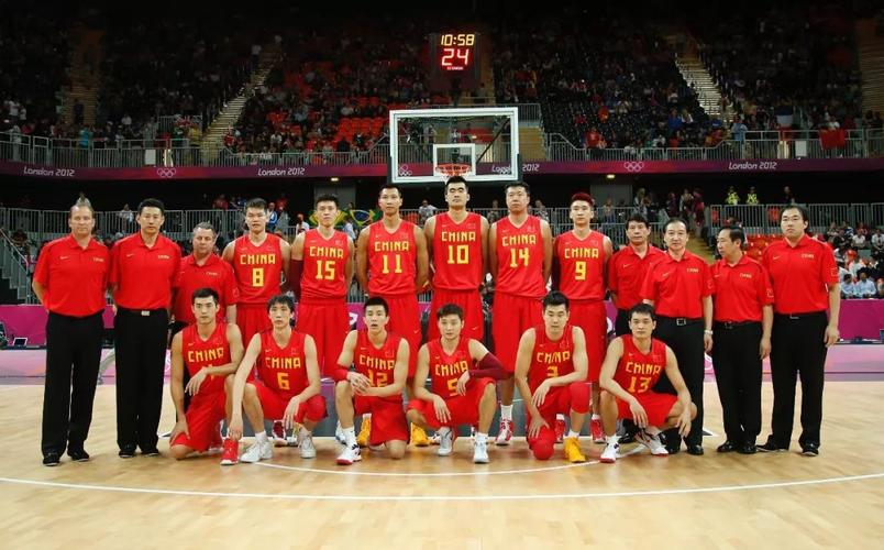 主场“三连胜”！四川蜀道远达险胜上海浦发银行女篮（四川蜀道远达险擒上海浦发银行女篮，主场豪取三连胜）