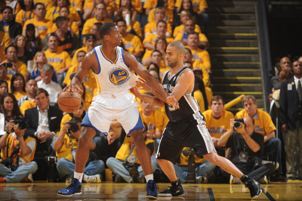 英博官方：现针对部分三层看台开启二轮售票，今日19：00开票（英博官方宣布：部分三层看台二轮售票将于今日19：00开启）