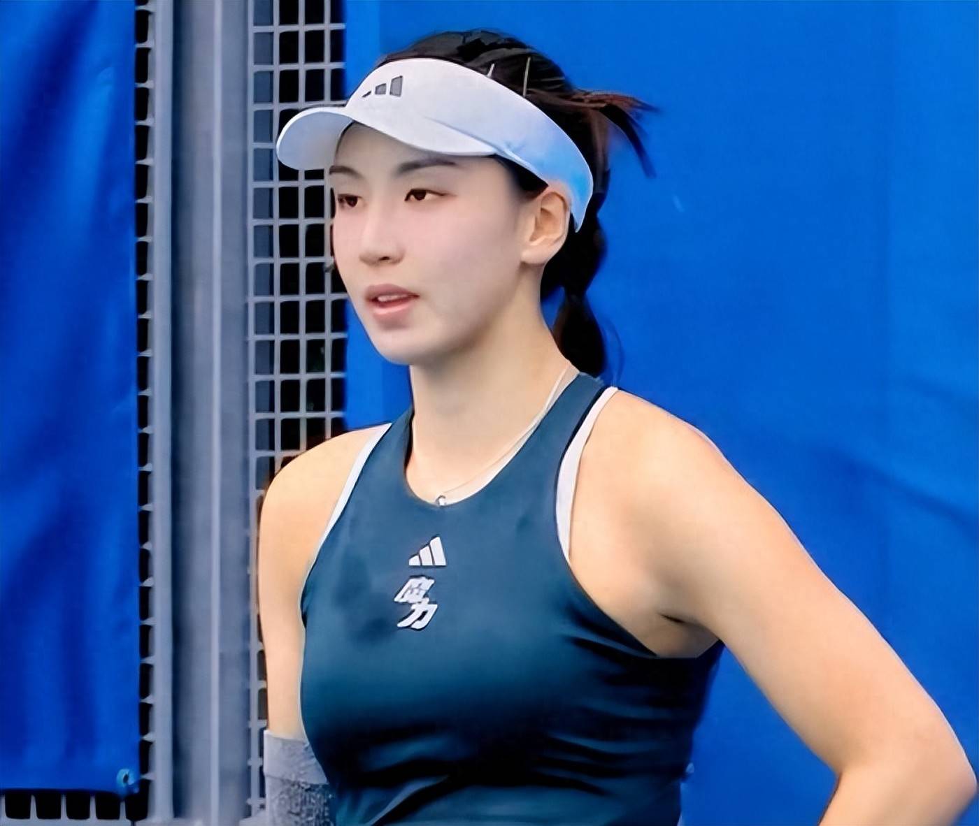 展示出不屈 展示出不屈