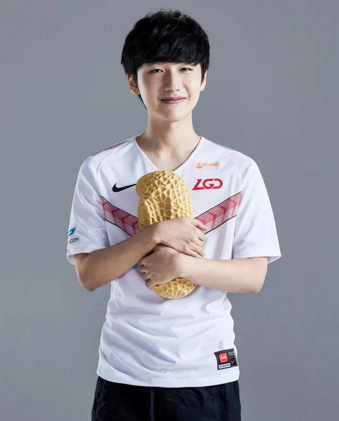 罗那和阿贾 罗那和阿贾